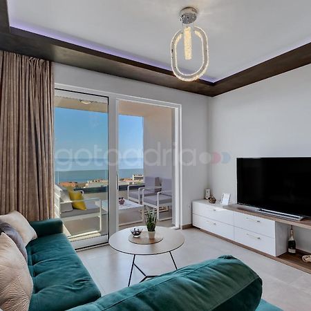 Luxury SeaView Apt Luki - FREE Parking Makarska Bagian luar foto