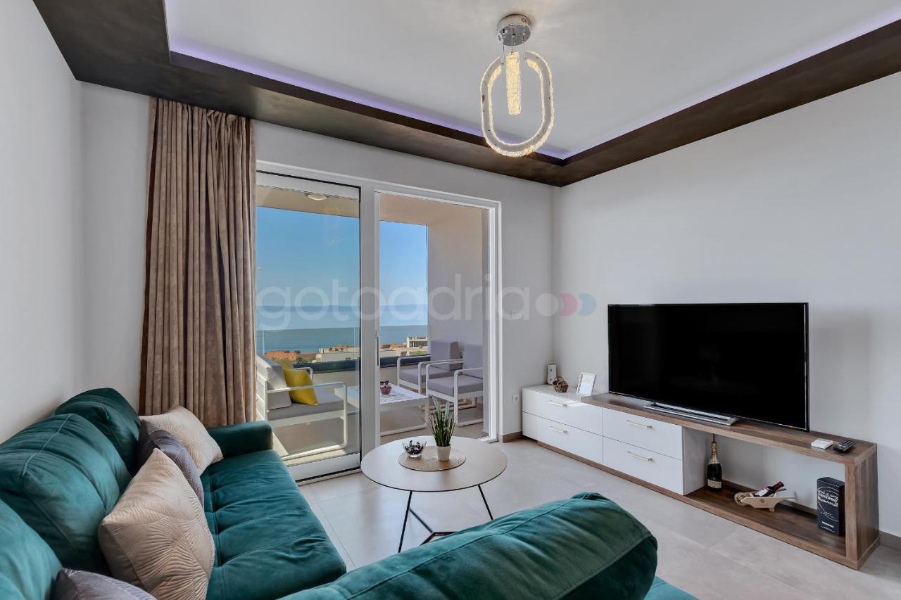 Luxury SeaView Apt Luki - FREE Parking Makarska Bagian luar foto