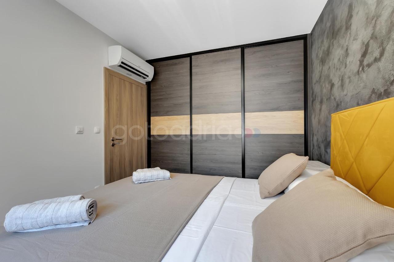 Luxury SeaView Apt Luki - FREE Parking Makarska Bagian luar foto